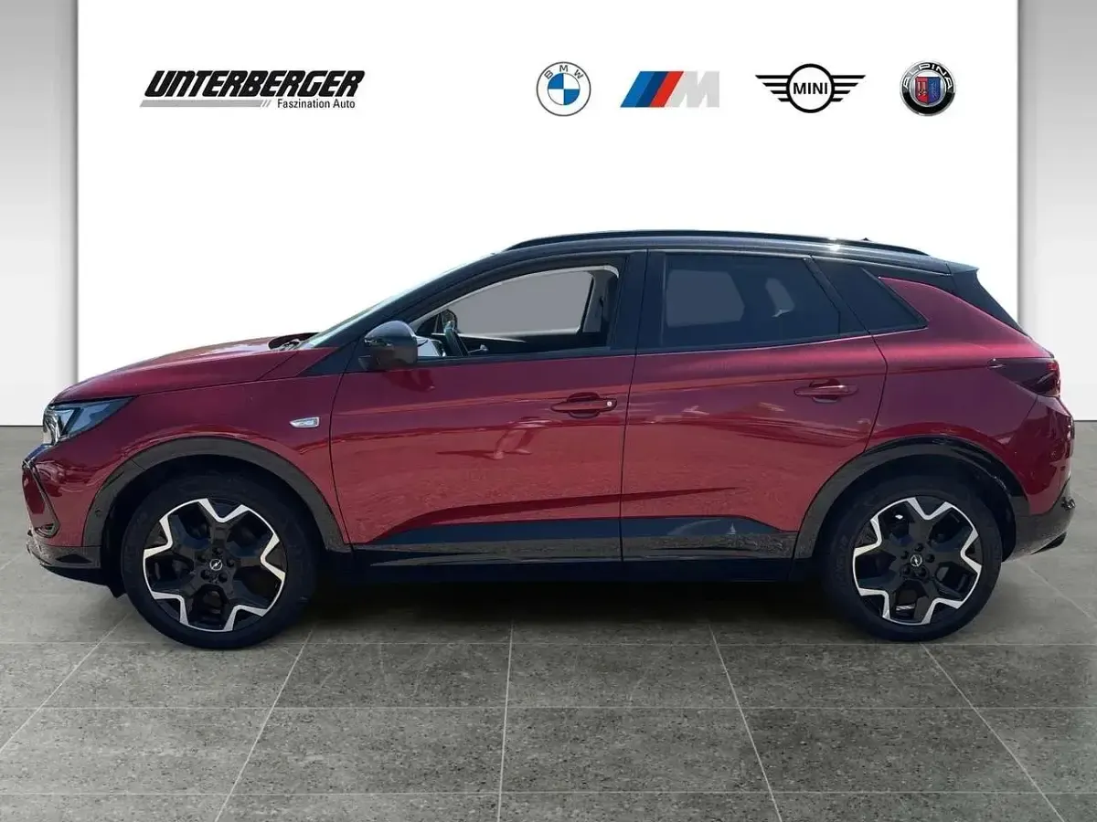 Gebraucht Opel Grandland X 131 PS (96 kW) 2023 Rubin rot (m2) SUV