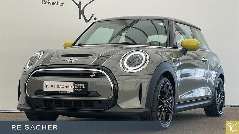 Moonwalk grey metallic Gebraucht 2022 Mini Cooper SE Classic Kleinwagen | 17.690 € (Fairer Preis) - Bild 1/4