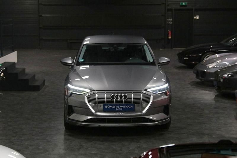 Gebraucht Audi e-tron Sportback Advanced 230 kW (313 PS) 2022 Taifungrau SUV