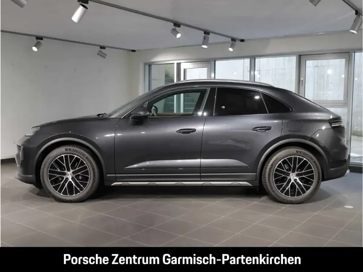 Nowe Porsche Macan 300 kW (408 KM) 2026 Szary SUV