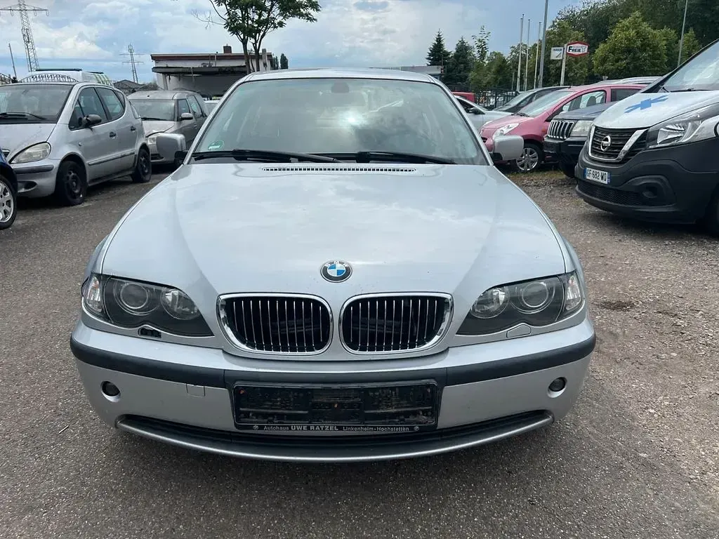 Gebraucht BMW 320 170 PS (125 kW) 2001 Silber Limousine