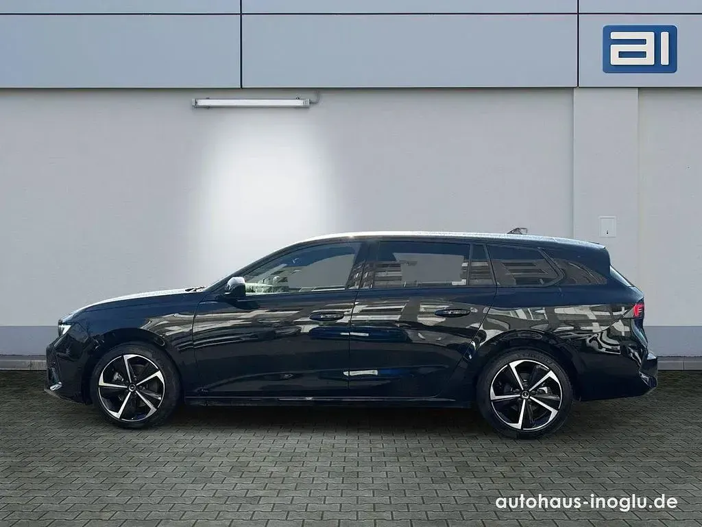 Gebraucht Opel Astra S 131 PS (96 kW) 2025 Schwarz perla nera Kleinwagen
