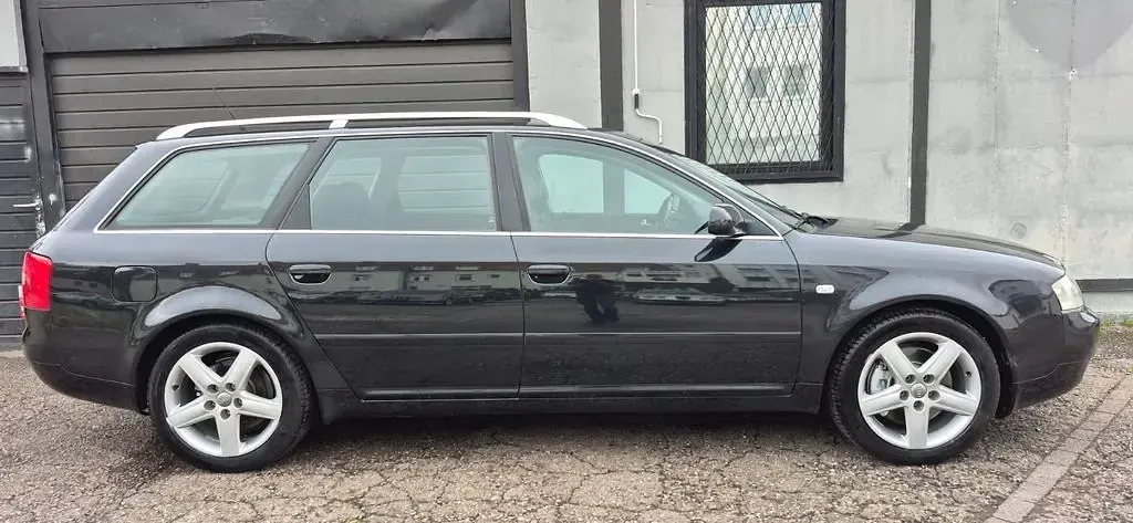 Gebraucht Audi A6 220 PS (161 kW) 2004 Schwarz Kombi