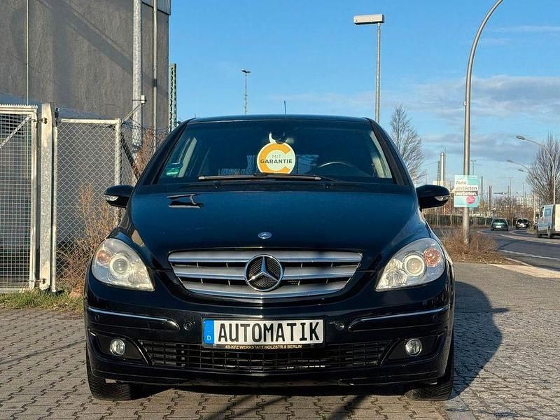 Gebraucht Mercedes B170 Edition 116 PS (85 kW) 2007 Kosmosschwarz  metalliclack Van / Kleinbus