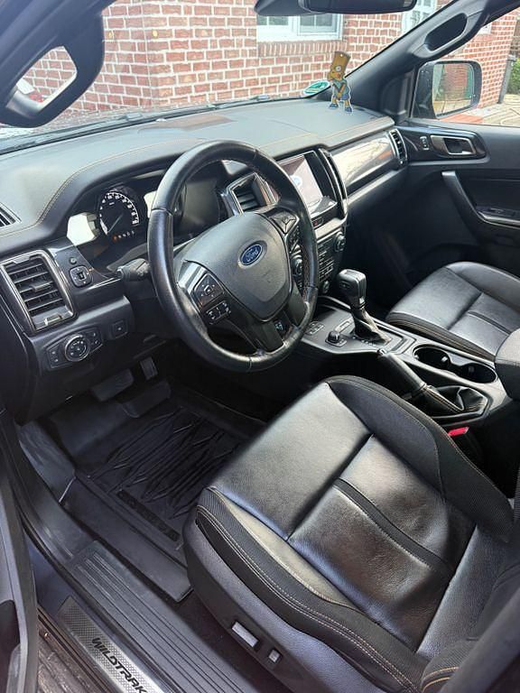 Gebraucht Ford Ranger 179 PS (131 kW) 2022 Grau Pickup