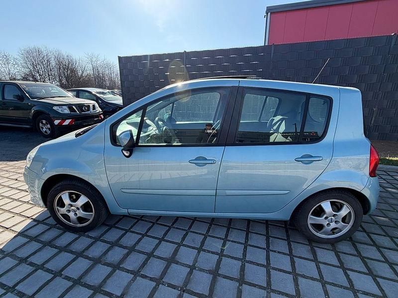 Gebraucht Renault Modus Dynamique 75 PS (55 kW) 2011 Blau Van / Kleinbus