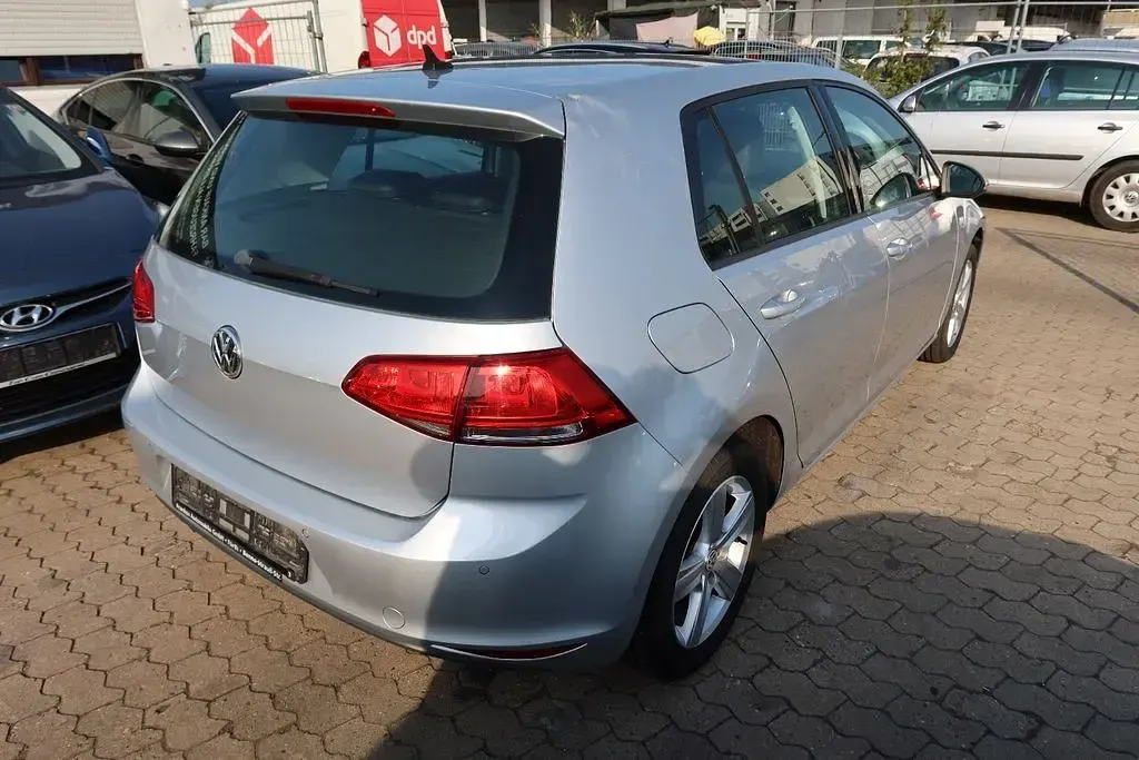 Gebraucht VW Golf VII Comfortline 150 PS (110 kW) 2014 Silber Limousine