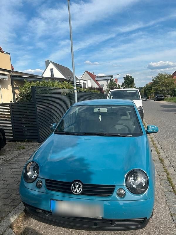 Blau Gebraucht 2003 VW Lupo Kleinwagen | 600 € (Superpreis) - Bild 1/3