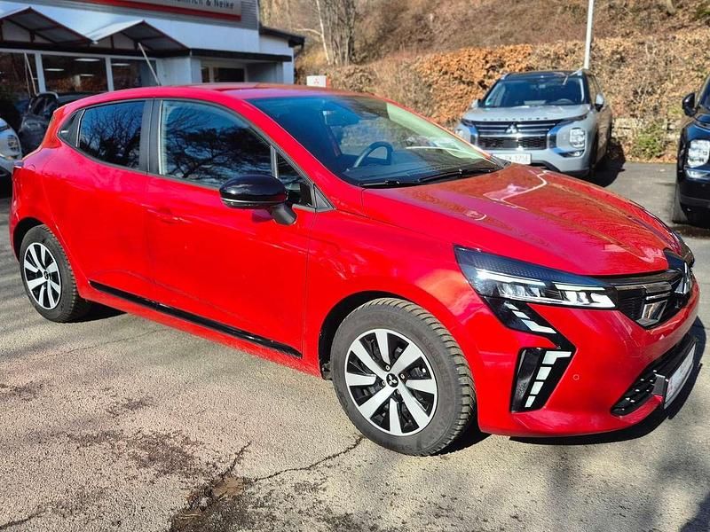 Gebraucht Mitsubishi Colt Plus 67 PS (49 kW) 2024 Aurorarot Kleinwagen