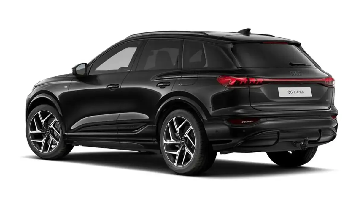 Neu Audi e-tron 314 kW (428 PS) 2026 Mythosschwarz metallic SUV