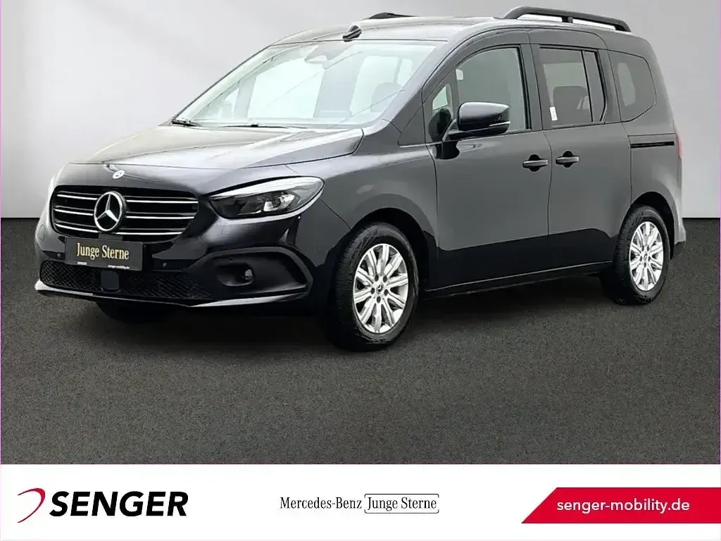 Gebraucht Mercedes T180 Progressive 116 PS (85 kW) 2025 Van / Kleinbus
