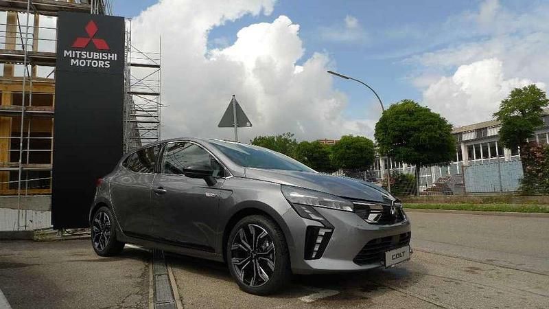 Achatgrau Neu 2025 Mitsubishi Colt Top Kleinwagen | 27.990 € (Etwas zu teuer) - Bild 1/4
