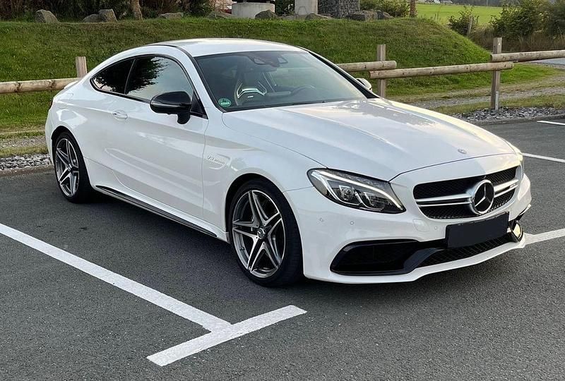 Weiß Gebraucht 2016 Mercedes C63 AMG AMG Coupé | 48.000 € (Fairer Preis) - Bild 1/4
