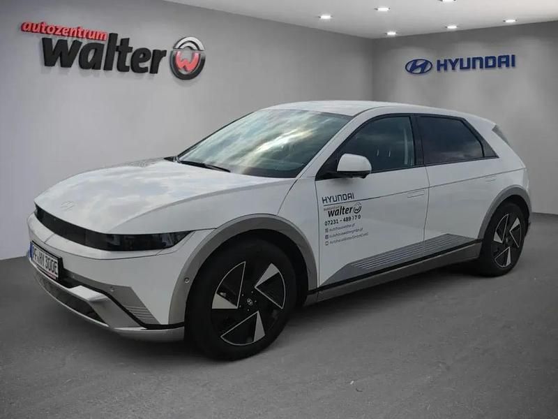 Atlas white / sol Gebraucht 2025 Hyundai Ioniq 5 SUV | 48.990 € (Guter Preis) - Bild 1/1