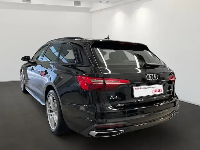 Second-hand Audi A4 Ambiente 150 CP (110 kW) 2021 Negru Break