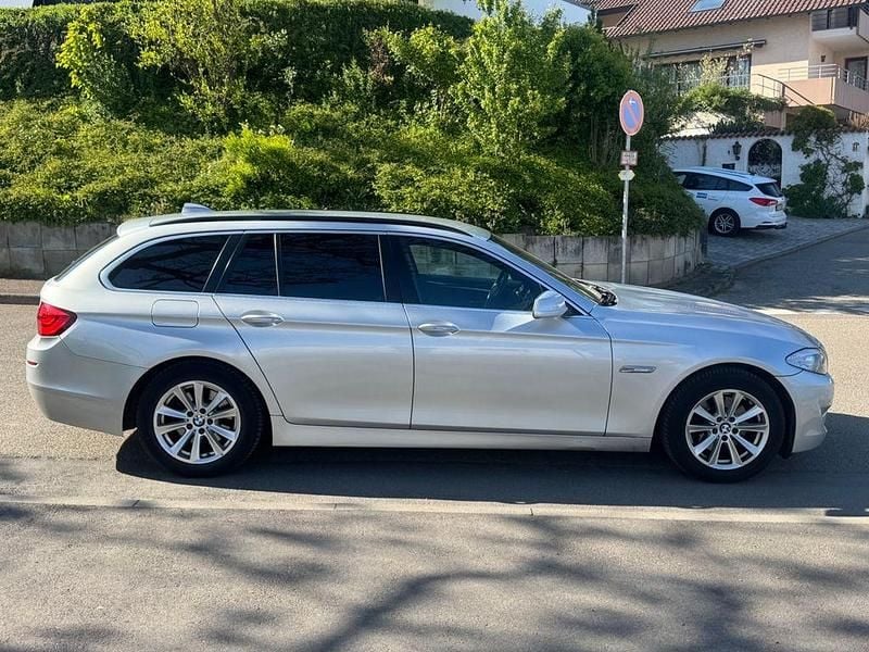 Usata BMW 520 184 CV (135 kW) 2011 Argento Station wagon