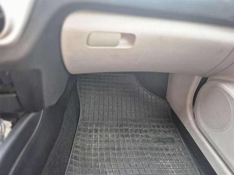 Gebraucht Kia Ceed LX 109 PS (80 kW) 2008 Kleinwagen