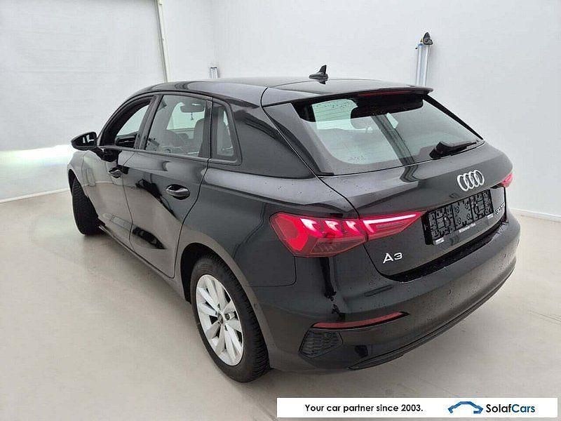 Gebraucht Audi A3 110 PS (80 kW) 2022 Schwarz Limousine