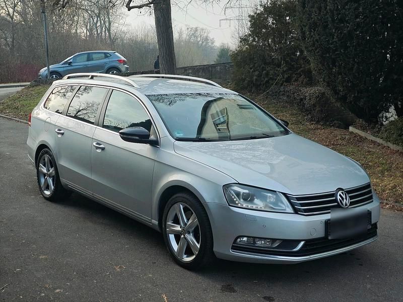 Gebraucht VW Passat 177 PS (130 kW) 2014 Silber Kombi