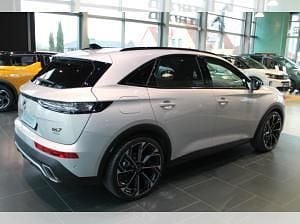 Neu DS Automobiles DS7 Crossback Performance 360 PS (264 kW) 2026 Silber (kristallgrau) SUV