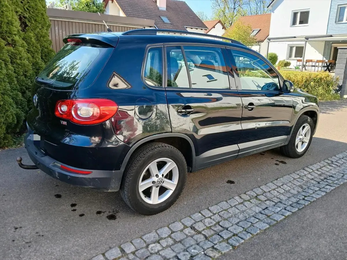 Używany VW Tiguan 150 KM (110 kW) 2007 Czarny SUV