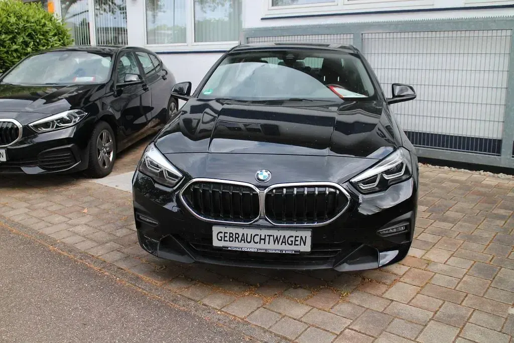 Gebraucht BMW 218 Performance 136 PS (100 kW) 2024 Schwarz Limousine