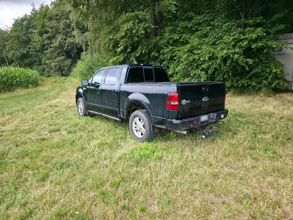 Gebraucht Ford F-150 305 PS (224 kW) 2007 Schwarz Pickup