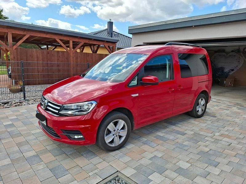 Rot Gebraucht 2017 VW Caddy Comfortline Van / Kleinbus | 15.500 € (Superpreis) - Bild 1/2