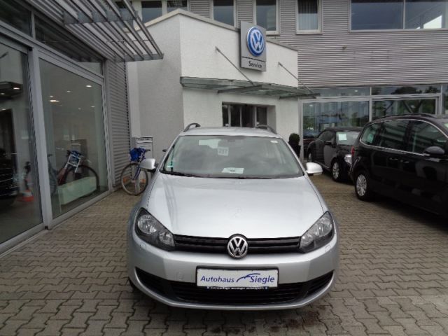 Gebraucht VW Golf VI Business 105 PS (77 kW) 2012 Silber metallic Kleinwagen