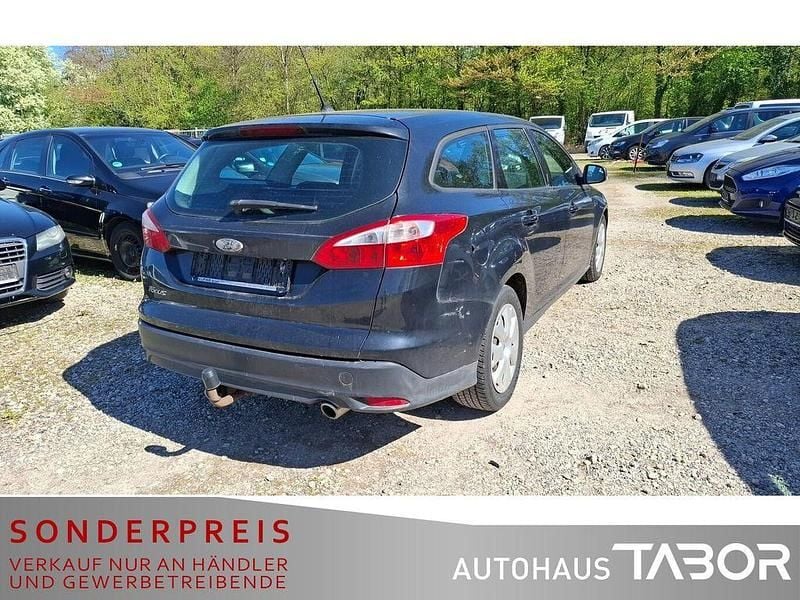 Gebraucht Ford Focus 140 PS (102 kW) 2011 Blau Limousine