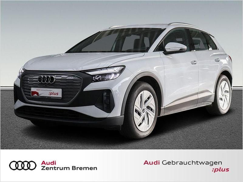 Weiß Gebraucht 2025 Audi Q4 e-tron Sport SUV | 44.450 € (Teuer) - Bild 1/4