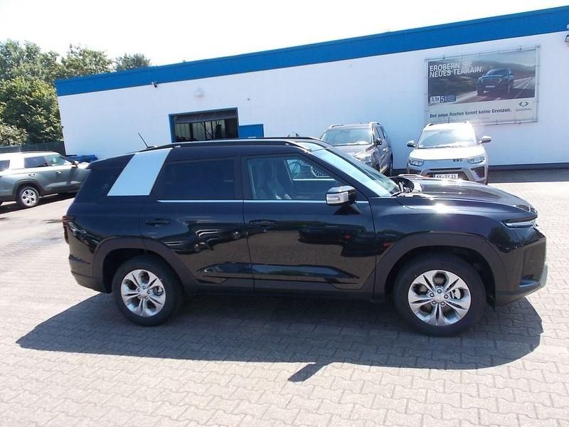 Neu KGM Torres 163 PS (119 kW) 2025 Grün SUV
