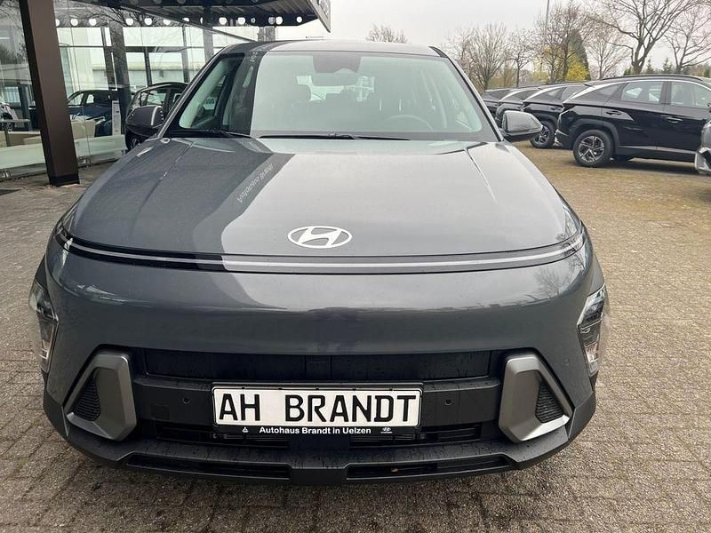 Gebraucht Hyundai Kona Select 150 PS (110 kW) 2026 Grau SUV