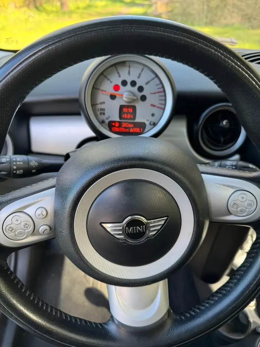 Second-hand Mini Cooper 75 CP (55 kW) 2010 Alb Hatchback