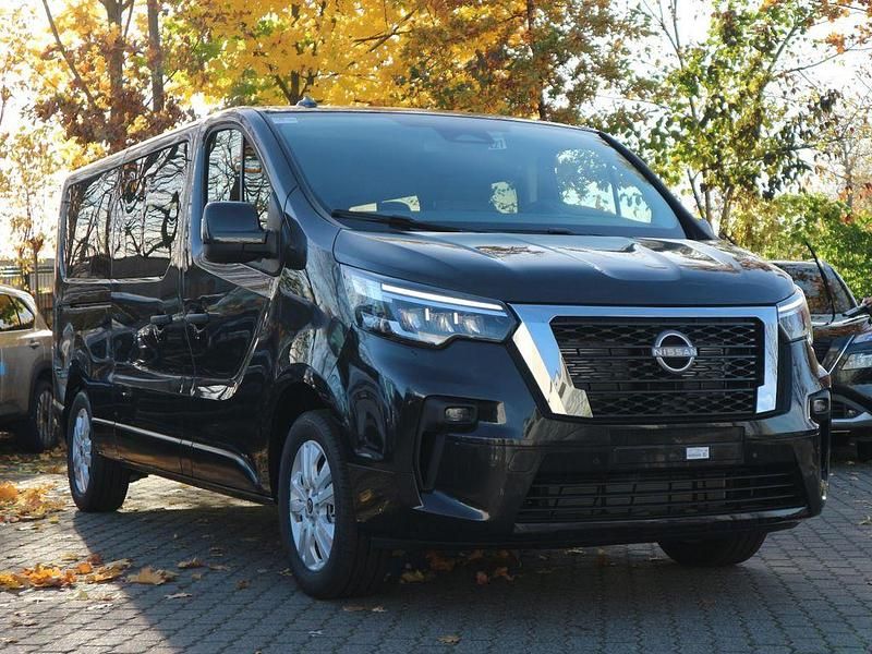 Neu Nissan Primastar Tekna 170 PS (125 kW) 2025 Midnight black Van / Kleinbus