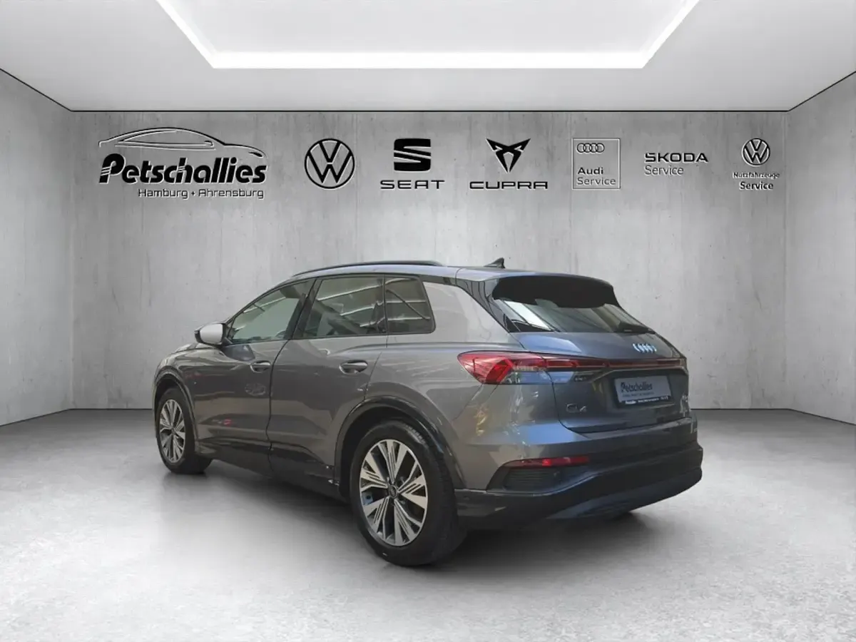 Gebraucht Audi Q4 e-tron Sport 219 kW (299 PS) 2023 Grau SUV
