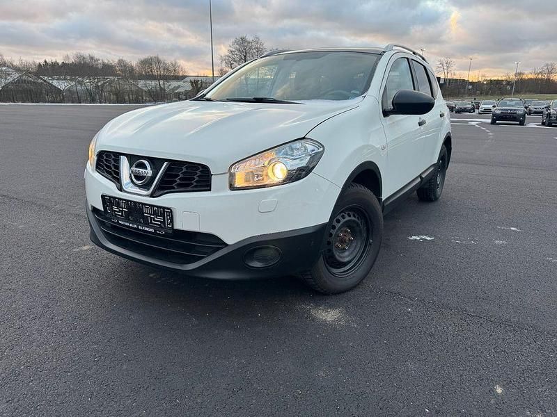 Gebraucht Nissan Qashqai +2 Acenta 117 PS (86 kW) 2013 Weiß SUV