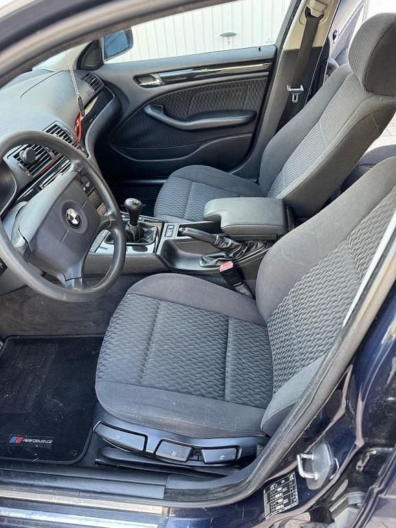 Gebraucht BMW 320 M Performance 150 PS (110 kW) 1999 Blau Limousine