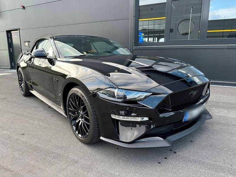 Schwarz Gebraucht 2020 Ford Mustang Cabrio | 40.850 € (Superpreis) - Bild 1/4