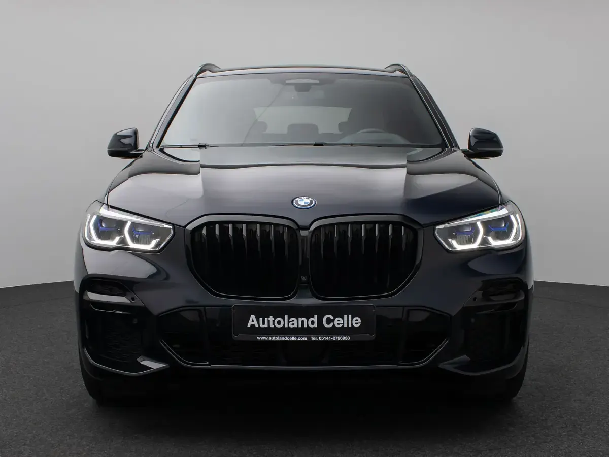 Gebraucht BMW X5 M Sport 394 PS (289 kW) 2023 M carbonschwarz metalic47braun SUV