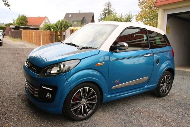 Blau Gebraucht 2018 Ligier JS50 Kleinwagen | 9.950 € (Fairer Preis) - Bild 1/4