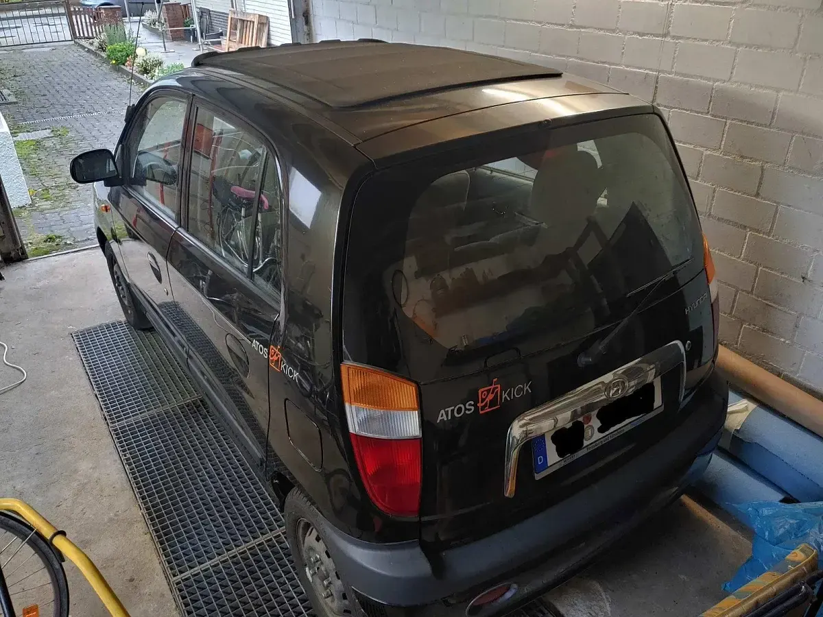 Gebraucht Hyundai Atos 58 PS (42 kW) 2001 Schwarz Kleinwagen