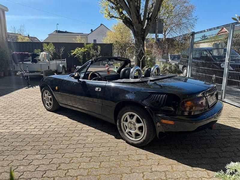 Brugt Mazda MX5 131 HK (96 kW) 1994 Sort Cabriolet