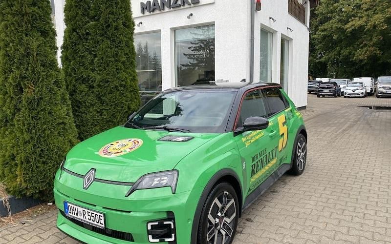 Grün Gebraucht 2024 Renault R5 Komfort Kleinwagen | 29.880 € (Superpreis) - Bild 1/4