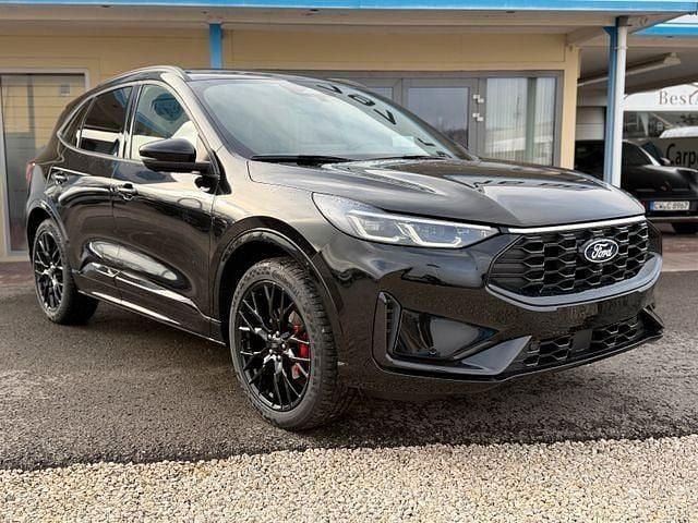 Neu Ford Kuga ST-Line X 179 PS (131 kW) 2026 Schwarz SUV