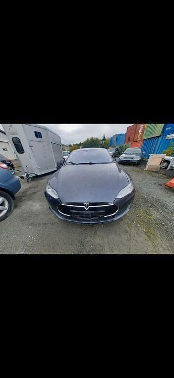 Gebraucht Tesla Model S 244 kW (332 PS) 2015 Grau Kleinwagen