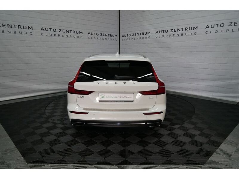 Gebraucht Volvo V60 Inscription 341 PS (250 kW) 2021 Weiß Kombi