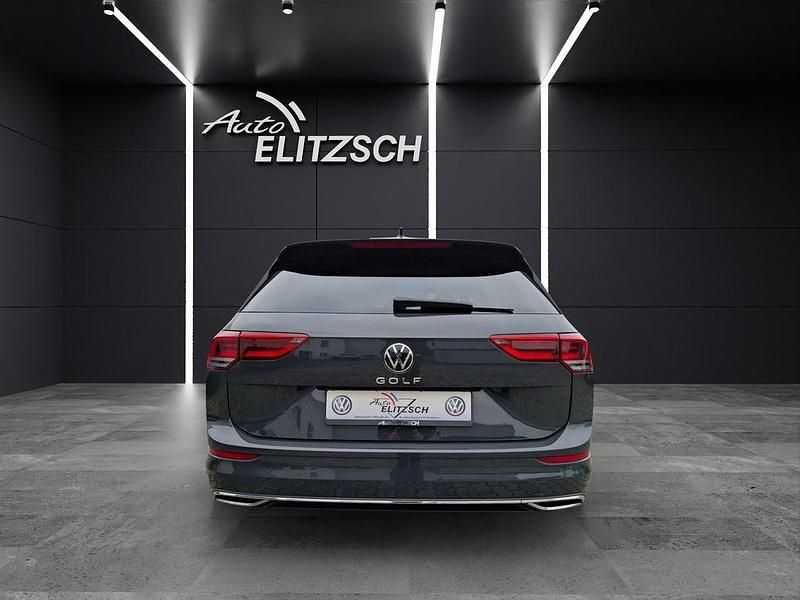 Gebraucht VW Golf VIII Style 150 PS (110 kW) 2021 Grau Kombi