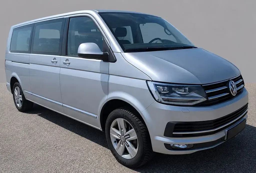 Gebraucht VW Caravelle S 204 PS (150 kW) 2017 Reflexsilber Van