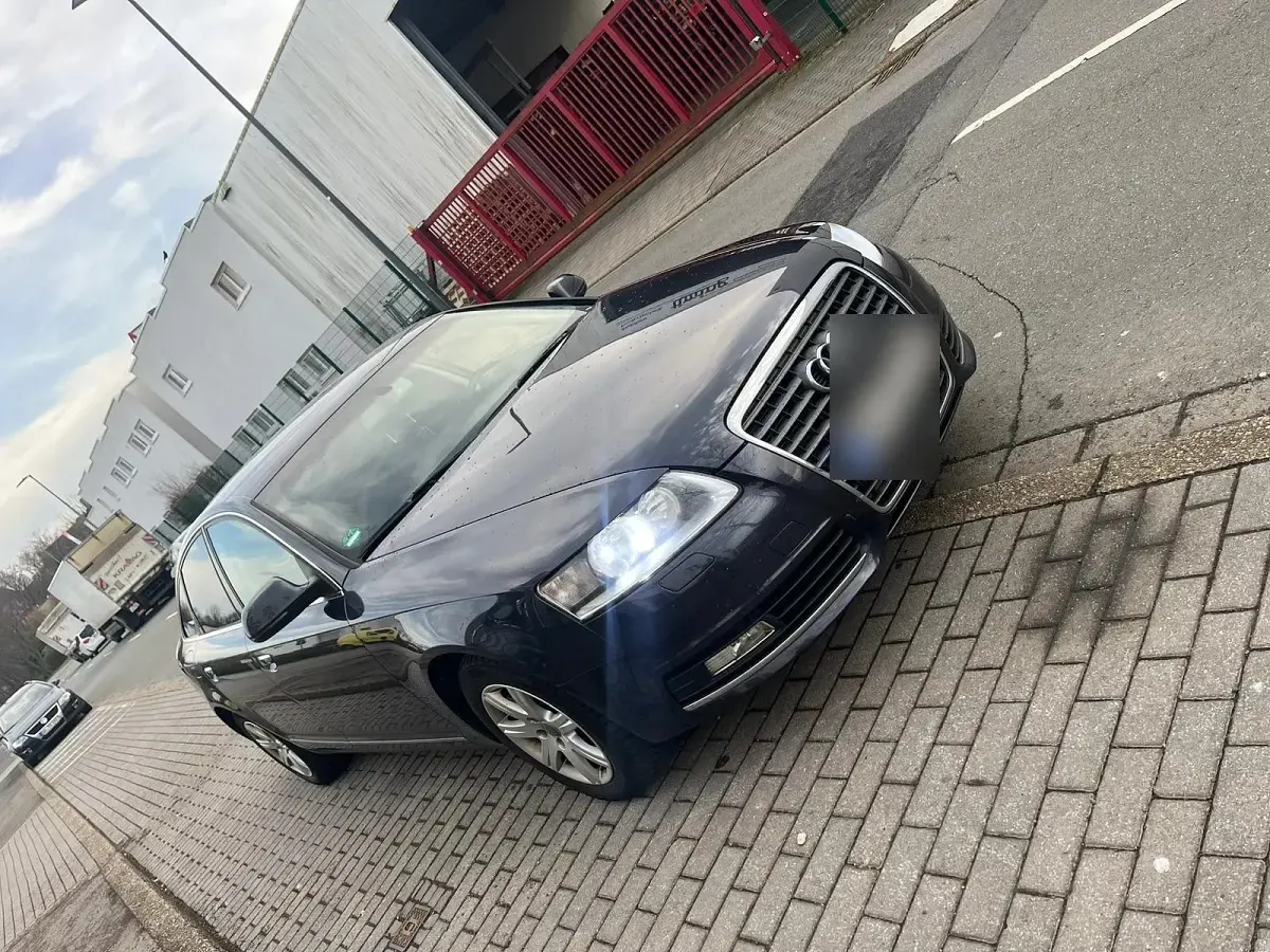 Gebraucht Audi A6 170 PS (125 kW) 2009 Blau Limousine